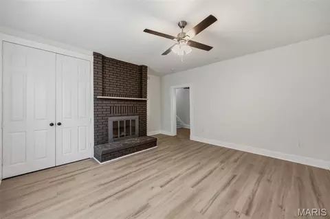 Living - 90 W 3rd St, Pevely, MO 63070 photo 2 of 7