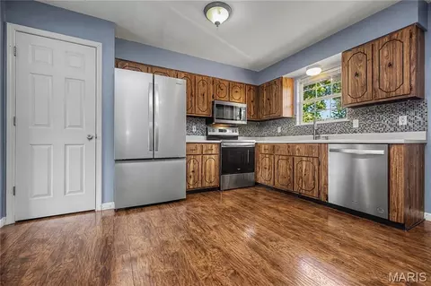 Kitchen - 5587 Ems Rd, Cedar Hill, MO 63016 photo 1 of 2