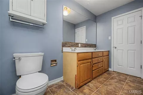 Bath - 5587 Ems Rd, Cedar Hill, MO 63016 photo 1 of 4