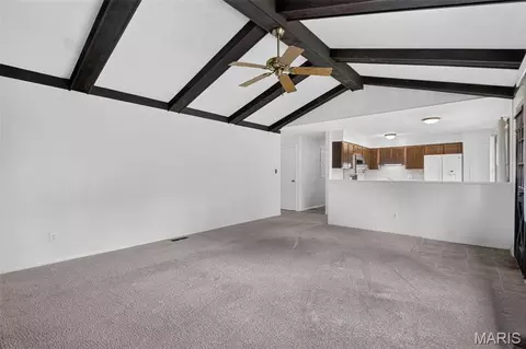 Living - 1131 Wagonwheel Trl, Ellisville, MO 63011 photo 3 of 4