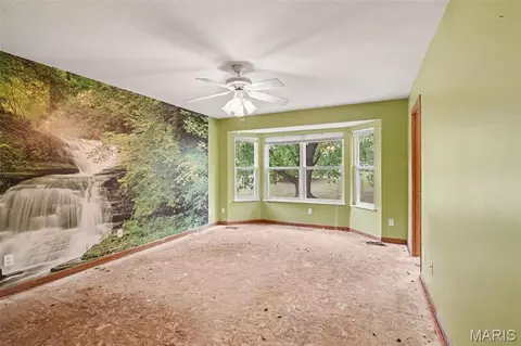 Bedroom - 875 Crider Ln, Union, MO 63084 photo 1 of 6