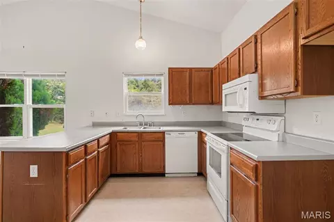 Kitchen - 875 Crider Ln, Union, MO 63084 photo 1 of 2