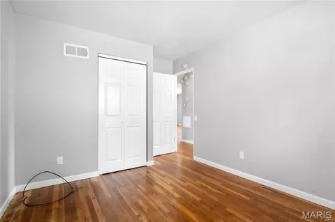 Bedroom - 11010 Ebert Dr, Saint Louis, MO 63136 photo 4 of 6