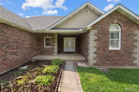 Exterior - 429 Diana St, Jackson, MO 63755 photo 3 of 9