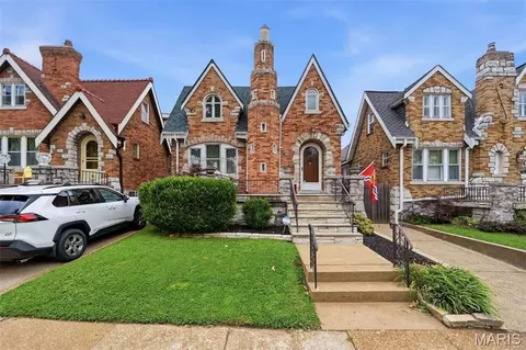 5239 Oleatha Ave, Saint Louis, MO 63139