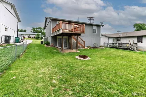 Exterior - 2662 Elm Dr, Arnold, MO 63010 photo 7 of 10
