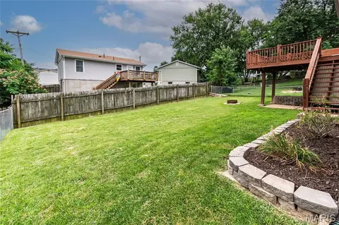 Exterior - 2662 Elm Dr, Arnold, MO 63010 photo 5 of 10