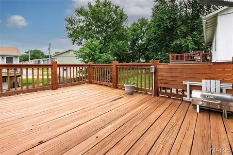 Exterior - 2662 Elm Dr, Arnold, MO 63010 photo 2 of 10