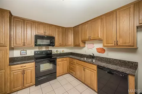 505 Hillbrook Dr, Ballwin, MO 63011 photo 12