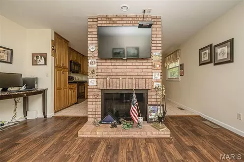 505 Hillbrook Dr, Ballwin, MO 63011 photo 17