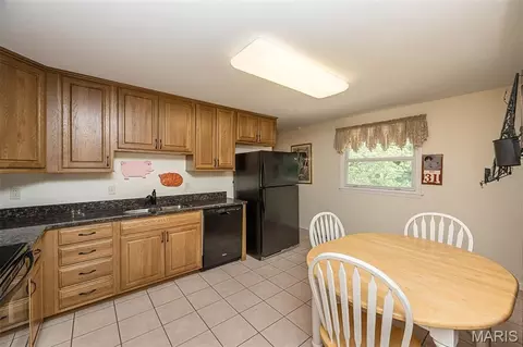 505 Hillbrook Dr, Ballwin, MO 63011 photo 14