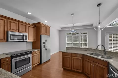 Kitchen - 196 Quarterback Rdg, Jackson, MO 63755 photo 1 of 2