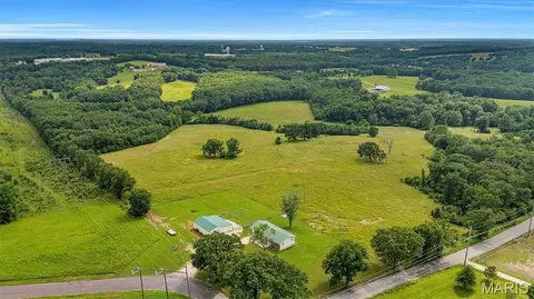 3879 Tegeler Rd, Gerald, MO 63037