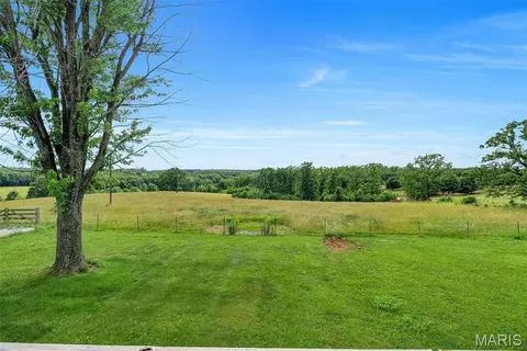 Exterior - 3879 Tegeler Rd, Gerald, MO 63037 photo 10 of 15