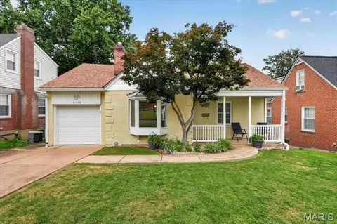 1349 Andrew Dr, Glendale, MO 63122