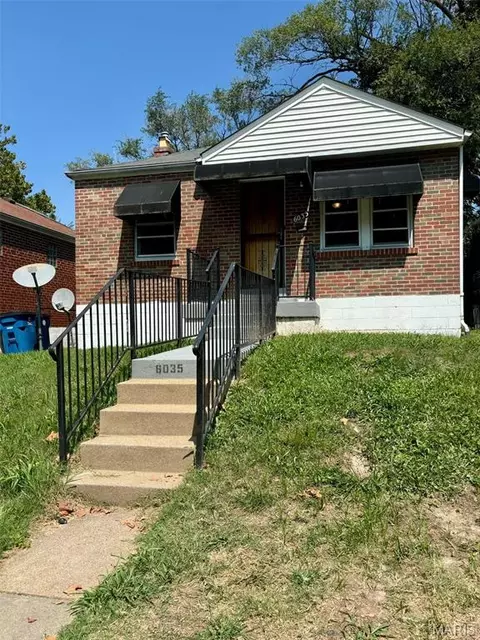 6035 Margaretta Ave, Pine Lawn, MO 63120