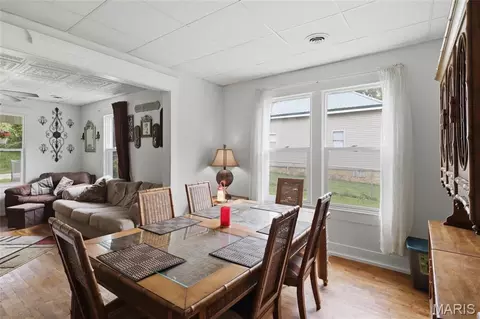 Dining - 306 W Main St, Iberia, MO 65486 photo 2 of 4