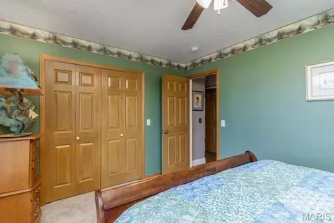 Bedroom - 235 Springfield Rd, Buffalo, MO 65622 photo 2 of 5