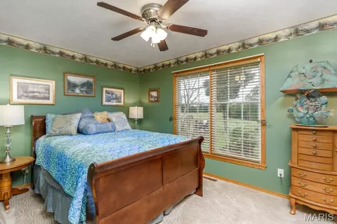 Bedroom - 235 Springfield Rd, Buffalo, MO 65622 photo 1 of 5