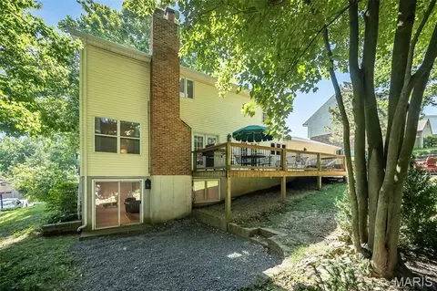 Exterior - 173 Hickory Tree Ct, Ballwin, MO 63011 photo 10 of 11