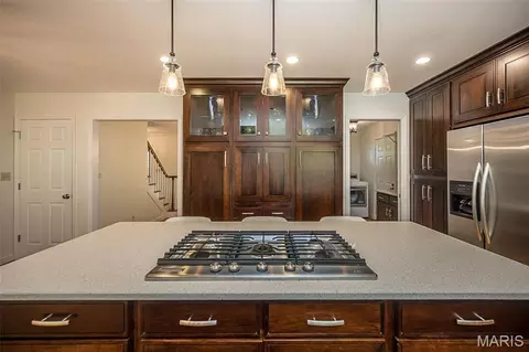 Kitchen - 173 Hickory Tree Ct, Ballwin, MO 63011 photo 3 of 7