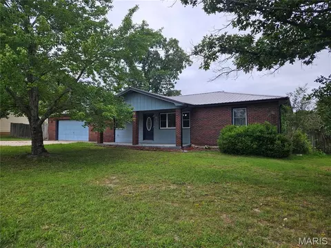 23720 Taffy Ln, Saint Robert, MO 65584