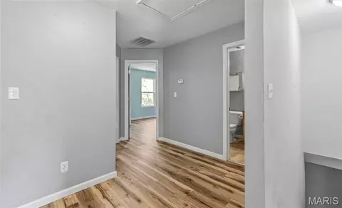 Entry Way - 112 Kale Ct, Saint Robert, MO 65584 photo 2 of 2