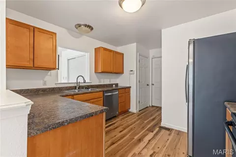 Kitchen - 112 Kale Ct, Saint Robert, MO 65584 photo 1 of 1
