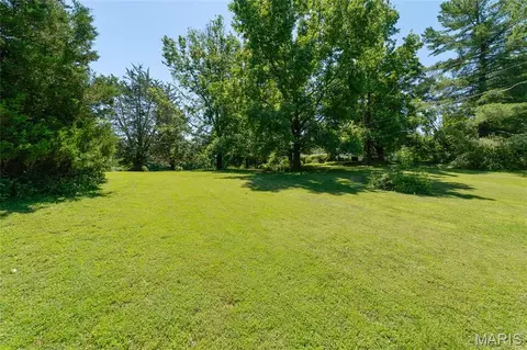 1 E Weldon Springs Heights Dr, Saint Charles, MO 63304 photo 41