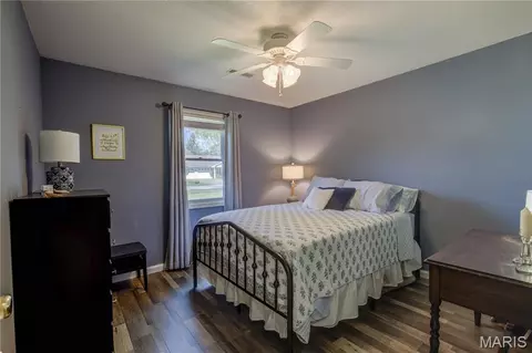Bedroom - 1010 Pine St, Sikeston, MO 63801 photo 1 of 4