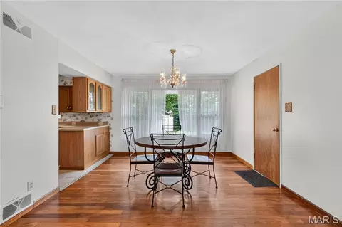 Dining - 7 Wayne St, Saint Charles, MO 63301 photo 1 of 3