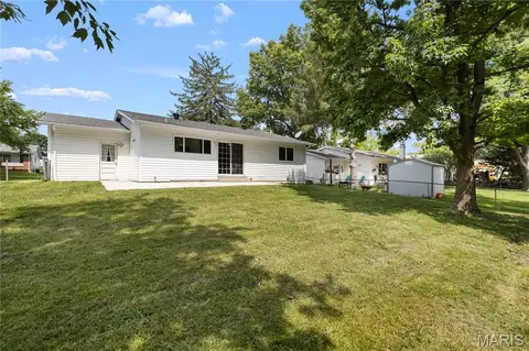 Exterior - 274 Cedar Village Ct, Ballwin, MO 63021 photo 3 of 3