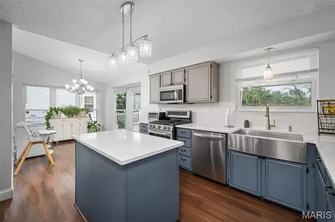 Kitchen - 1260 Old Stone Dr, O'fallon, MO 63368 photo 1 of 2