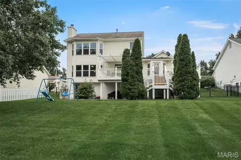 Exterior - 1260 Old Stone Dr, O'fallon, MO 63368 photo 14 of 14