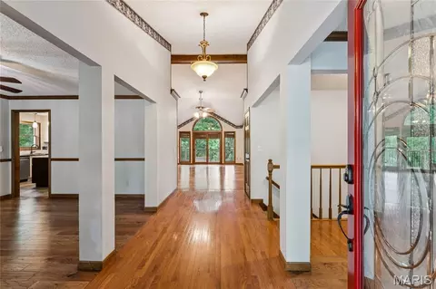 Entry Way - 2792 Riebold Cir, Arnold, MO 63010 photo 1 of 2