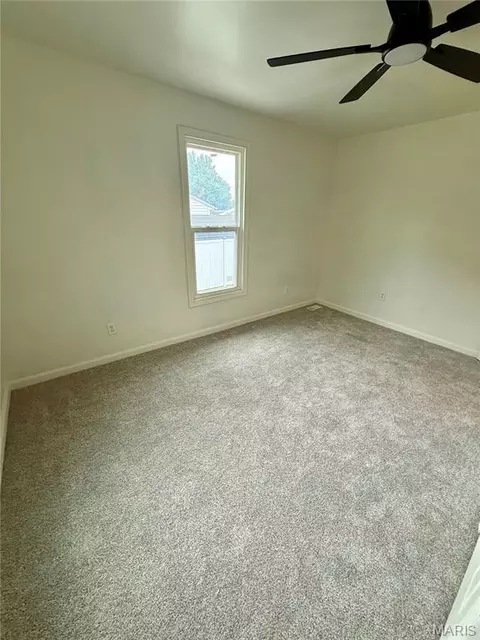 Bedroom - 229 W Thomas St, Roxana, IL 62084 photo 3 of 3