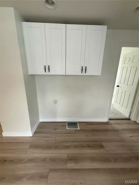Other - 229 W Thomas St, Roxana, IL 62084 photo 3 of 5