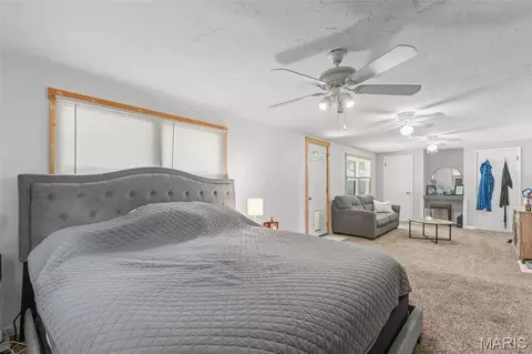 Bedroom - 435 N Main St, Saint Clair, MO 63077 photo 4 of 5