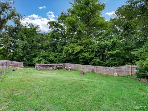 Exterior - 8906 Riverview Dr, Cedar Hill, MO 63016 photo 5 of 7