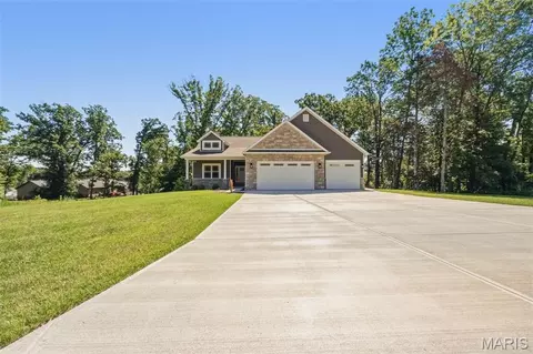 442 Shady Trail Dr, Troy, MO 63379 photo 2