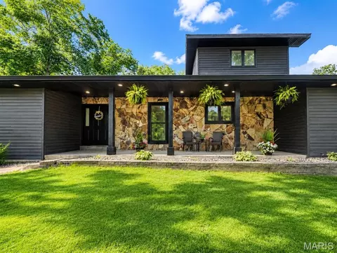 11 Brushy Hill Ct, O'fallon, MO 63366