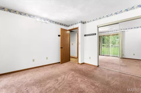 Bedroom - 304 Eagle Rdg, O'fallon, IL 62269 photo 3 of 6