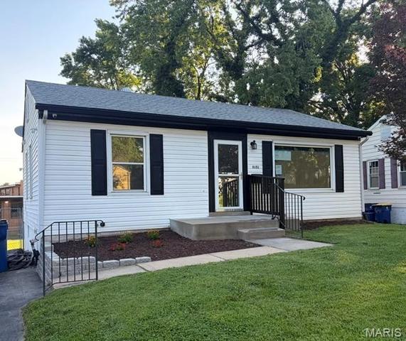9651 Margo Ann Ln, Saint Louis, MO 63134