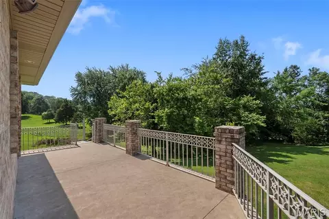 Exterior - 3731 State Highway 72, Jackson, MO 63755 photo 9 of 11