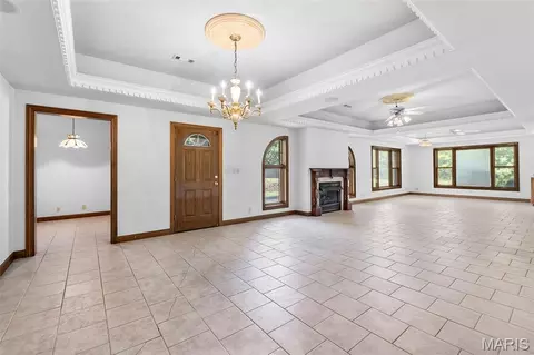 Living - 3731 State Highway 72, Jackson, MO 63755 photo 4 of 8