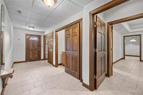 Entry Way - 3731 State Highway 72, Jackson, MO 63755 photo 6 of 7
