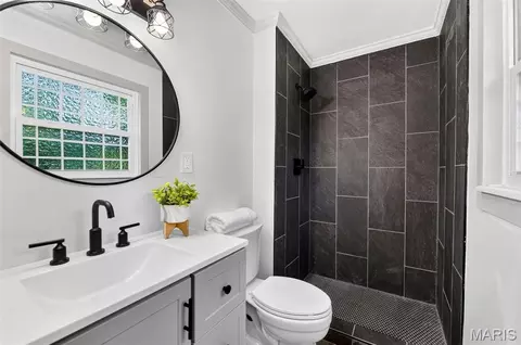 Bath - 1004 Bridgeport Dr, Ellisville, MO 63011 photo 1 of 5