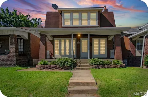 4930 Nagel Ave, Saint Louis, MO 63109