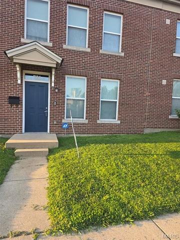 721 Dickson St, Saint Louis, MO 63106