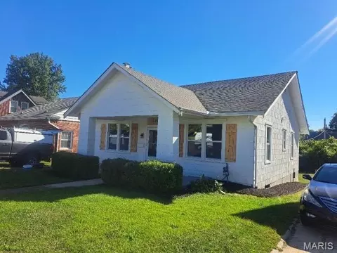 Exterior - 7232 Normandy Pl, Saint Louis, MO 63121 photo 3 of 8
